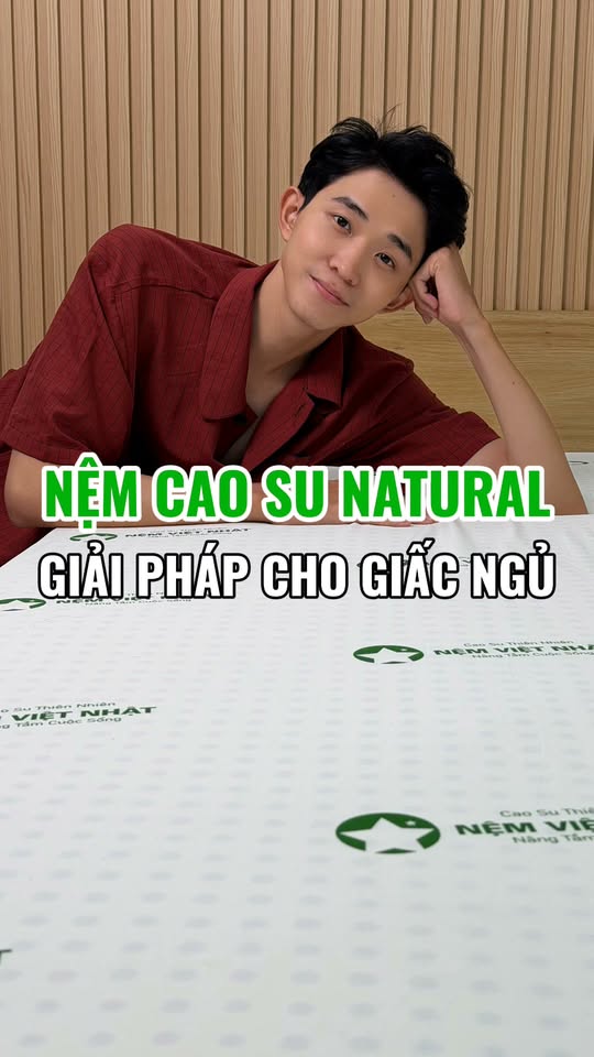 Ảnh bìa video khách hàng