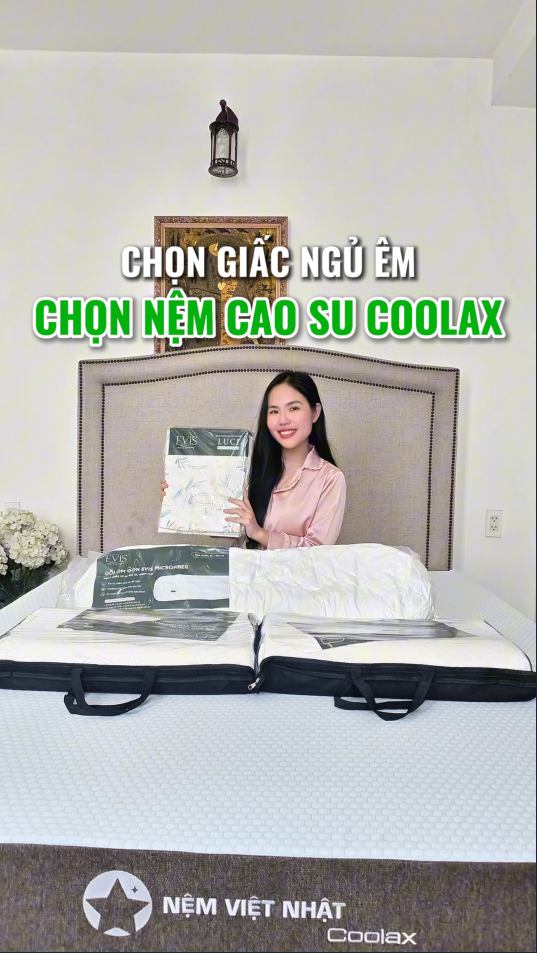 Ảnh bìa video khách hàng