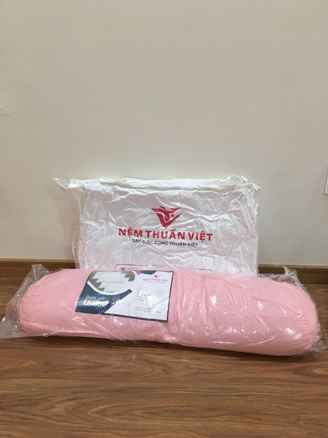 Gối Nằm Lông Vũ Khách Sạn Việt Nhật – ảnh 82